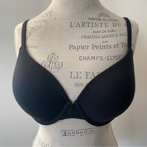 Victoria’s Secret Size 38C Bra - Picture 3 of 6